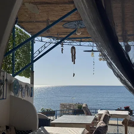 Delfini Pearl Stegna Nocleg ze śniadaniem Archangelos (Rhodes)